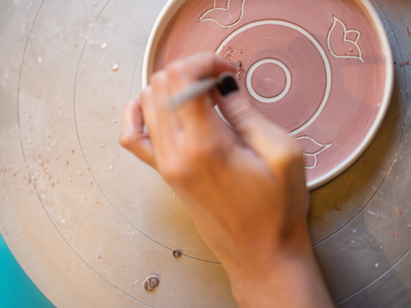 7 Mindful Ways Pottery Painting Lets You Chill Out